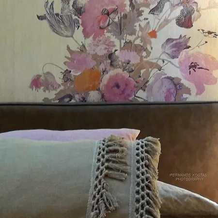 Ostria * Ermoupoli