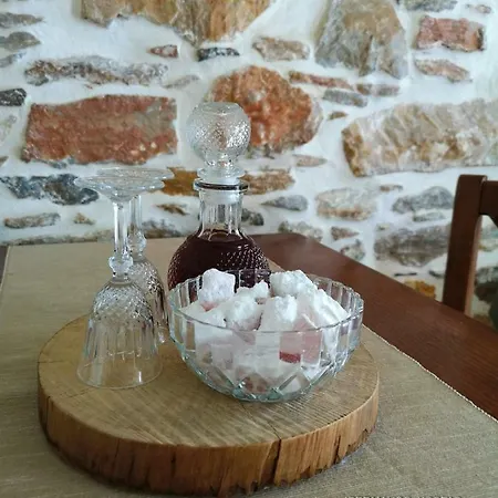 Ostria Lägenhet Ermoupoli
